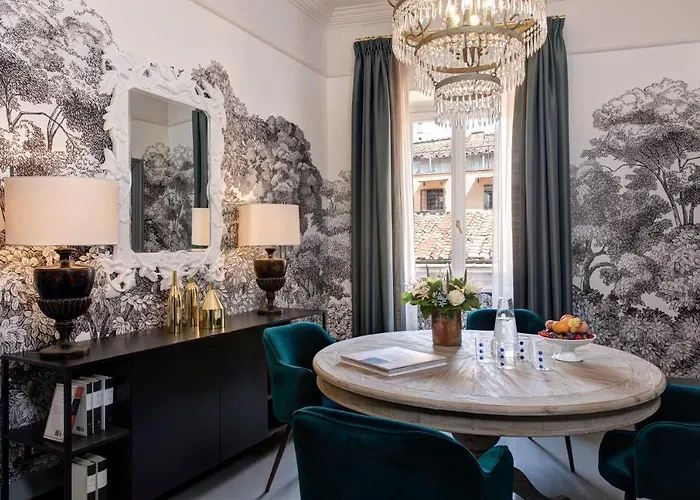 Rocco House Piazza Di Spagna, דירה